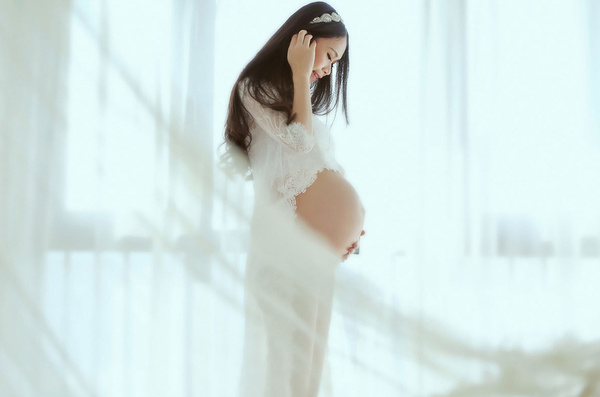 孕女王私享摄影加盟