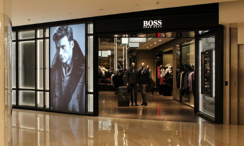 Boss男装加盟费是多少?投出24.5万元赚回上百万! Boss男装加盟费是多少?投出24.5万元赚回上百万!