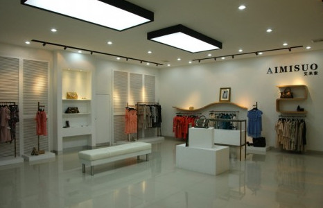 艾米女装加盟费是多少?创业店仅需26.15万元! 艾米女装加盟费是多少?创业店仅需26.15万元!