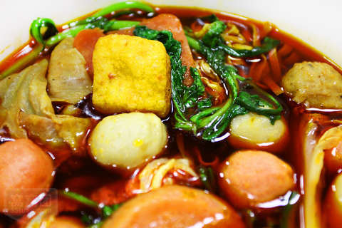 名佬麻辣烫加盟店多少钱? 名佬麻辣烫加盟店多少钱?