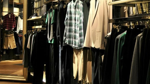 欧时力男装加盟店要多少钱?投资21.8万元自己做老板! 欧时力男装加盟店要多少钱?投资21.8万元自己做老板!