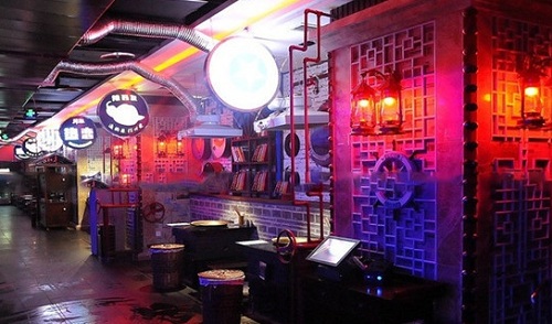 开个辣吾友火锅加盟店要多少钱？