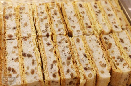 五福西点加盟店需要多少钱?投出16.5万元赚回上百万!