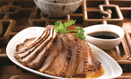 新肴珍宝海鲜加盟费是多少？26.3万元就能创业！