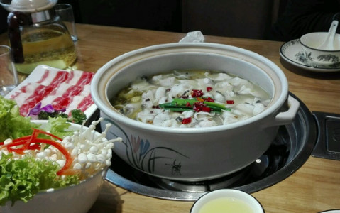 百素我家酸菜鱼加盟费是多少？