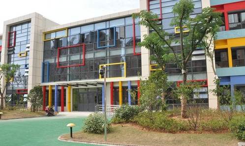 昂立幼儿园加盟费是多少？