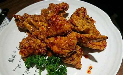 춘천닭한마리 春川一只鸡加盟最少需要多少钱？