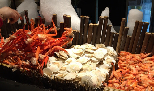 多伦多海鲜自助餐厅加盟最少需要多少钱？