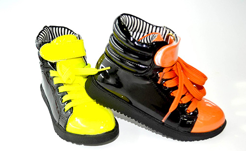 果丁童鞋加盟费