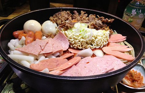 辛火年糕火锅产品