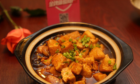 春之水铁锅焖面加盟