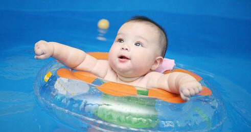 靓宝宝游泳馆加盟