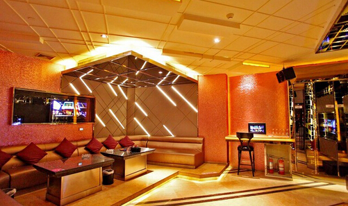 麦霸量贩式KTV加盟