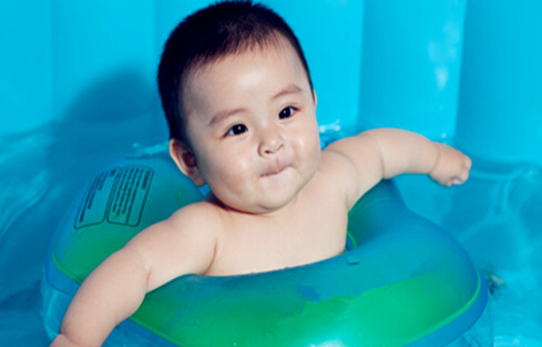 33°婴儿游泳馆加盟