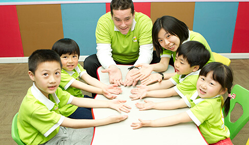 琉璃光少儿培训中心加盟