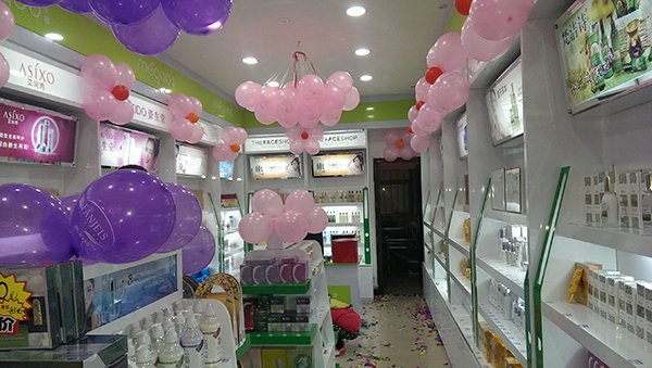 美够化妆品加盟