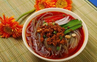 美果酸辣粉加盟