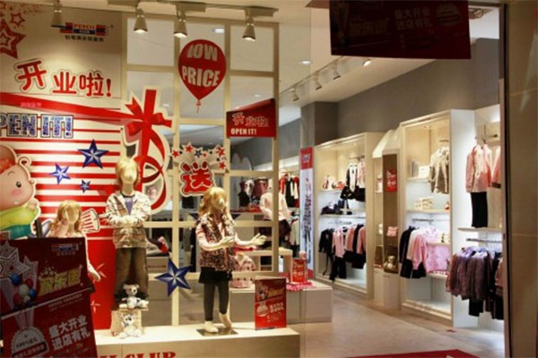 巴拉拉童装加盟店