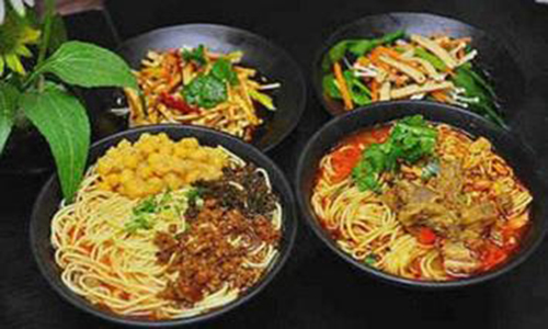 矮板凳重庆小面加盟