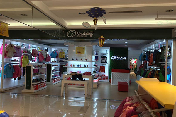 乖乖狗童装加盟店