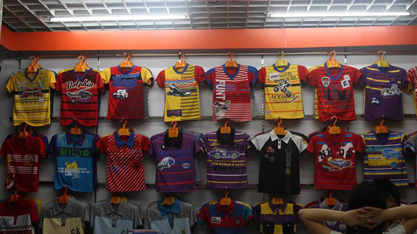 巴拉拉童装加盟