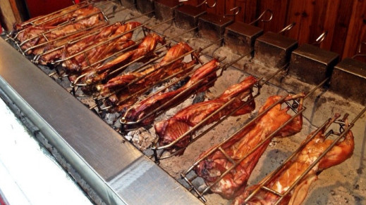 王妈手撕烤兔加盟