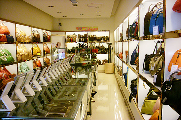 奥莉薇女包加盟店