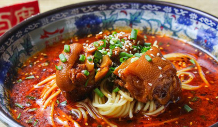 友汇聚重庆小面加盟