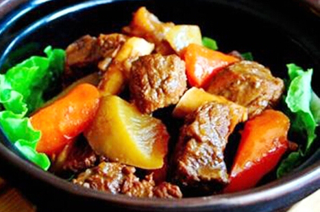 吉东家黄焖鸡加盟