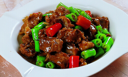 百碗香排骨米饭加盟