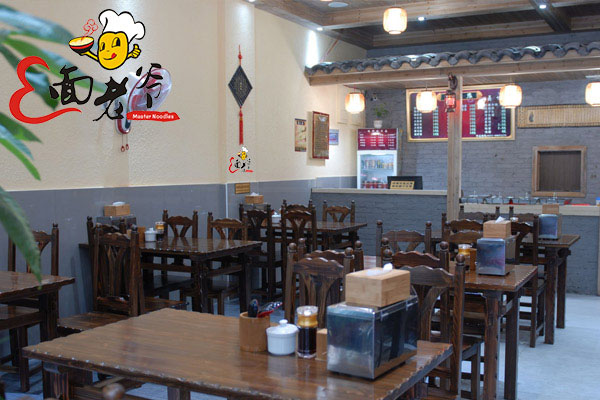 面老爷面馆加盟店