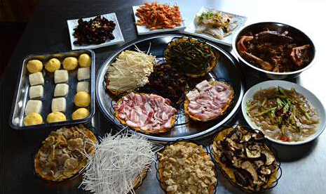 屯老二农家铁锅炖加盟