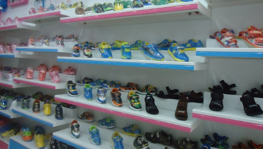 富罗迷童鞋加盟