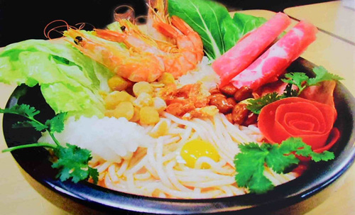 三品阁过桥米线加盟