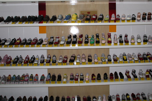 可妮妃童鞋加盟