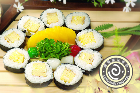 浪漫樱花寿司加盟