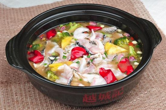 越城记黑鱼煲加盟