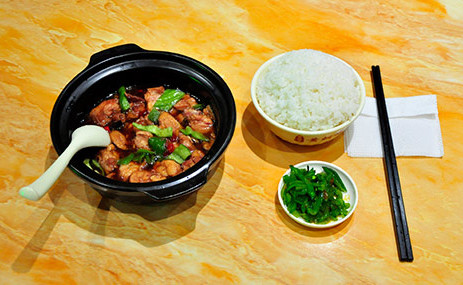 荣福居黄焖鸡米饭加盟