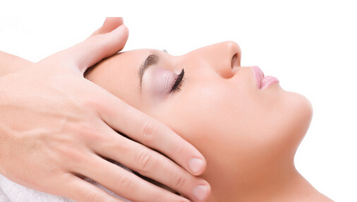 名角美容院加盟