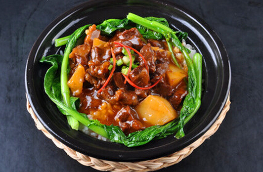 满口香煲仔饭加盟