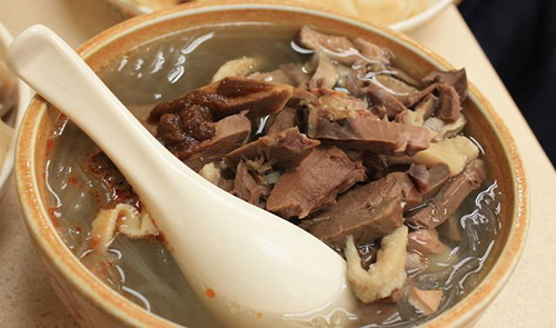 插花牛肉汤加盟