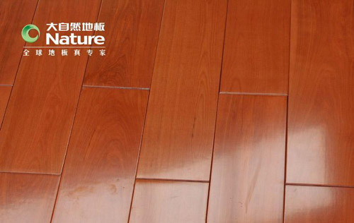 大自然地板加盟