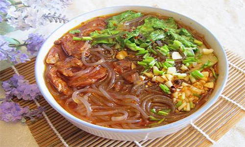 巴姐酸辣粉加盟