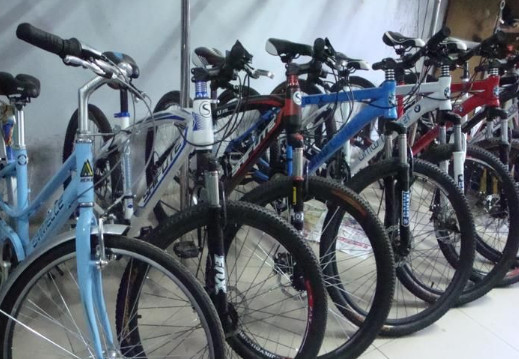 阿米尼自行车加盟