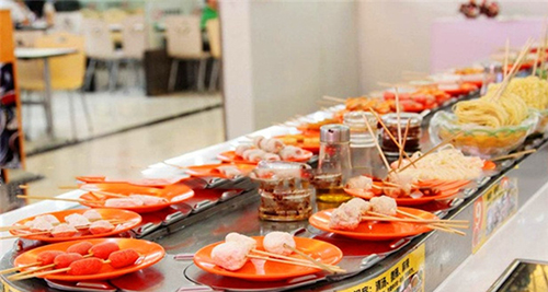 千串百味旋转小火锅加盟