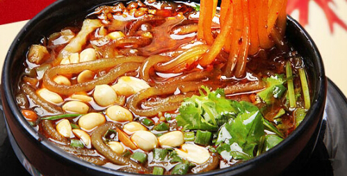 美果酸辣粉加盟