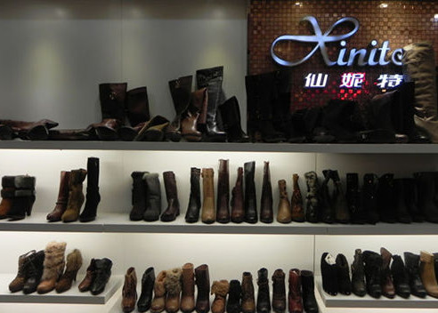 仙妮特女鞋加盟
