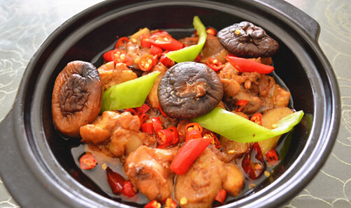 焖天下黄焖鸡米饭加盟