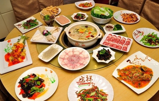 仟和骨头王火锅餐厅加盟