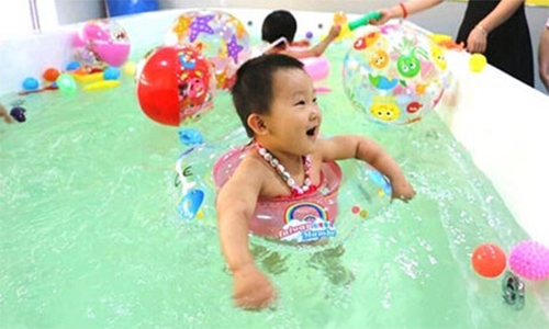 金智宝贝婴儿游泳馆加盟